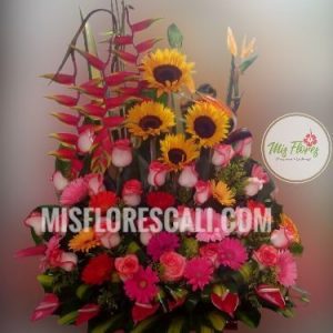 Arreglo floral para 15 añera | Mis Flores Cali